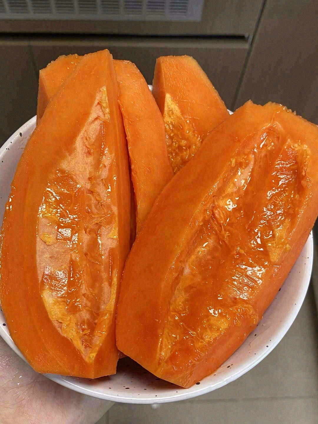 犹如一碗木瓜冰淇淋🍦，肉质滑嫩细腻☁，  配图3