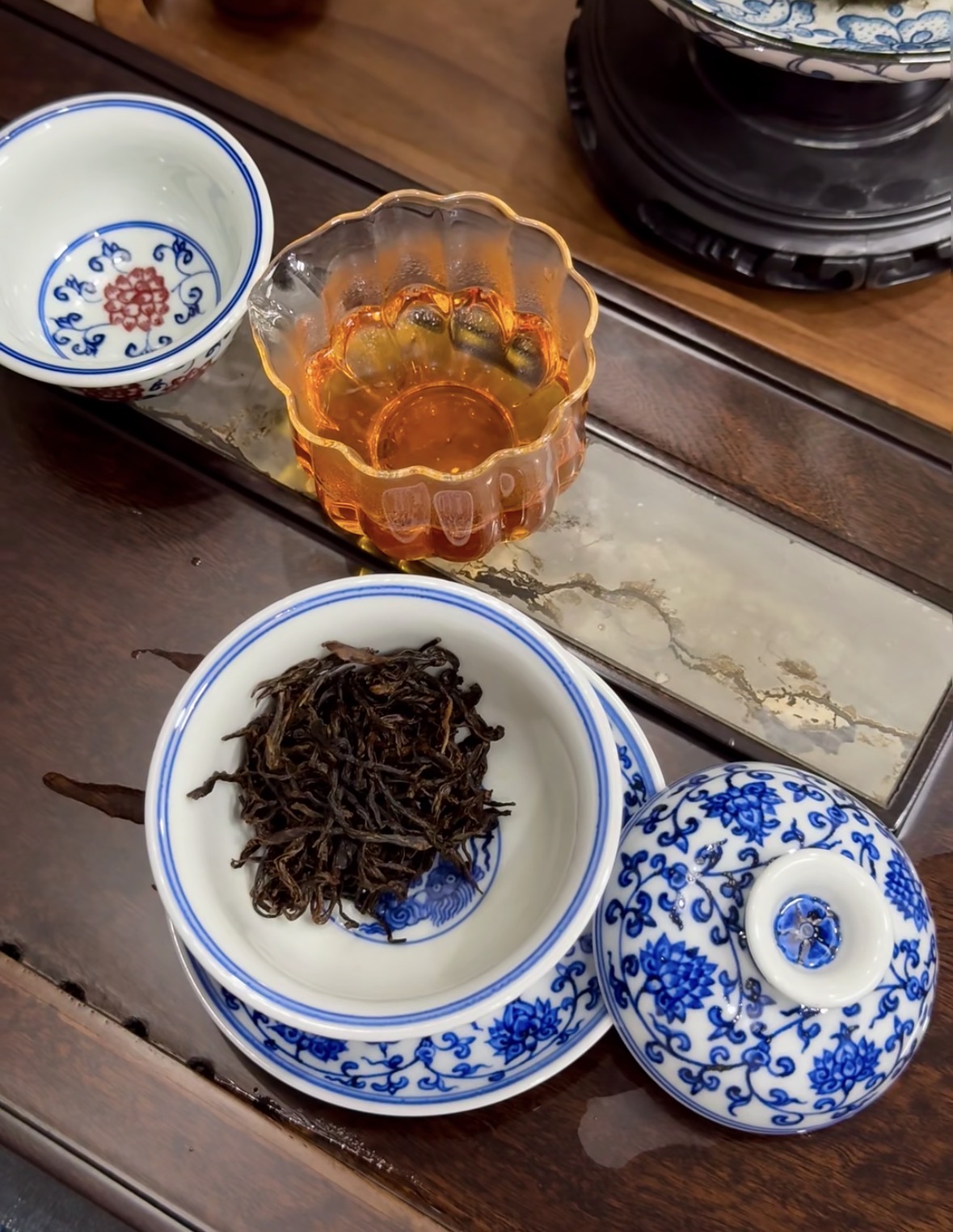 ✅ 天然梅香窨制，花香融茶骨 ✅ 茶汤红 配图1