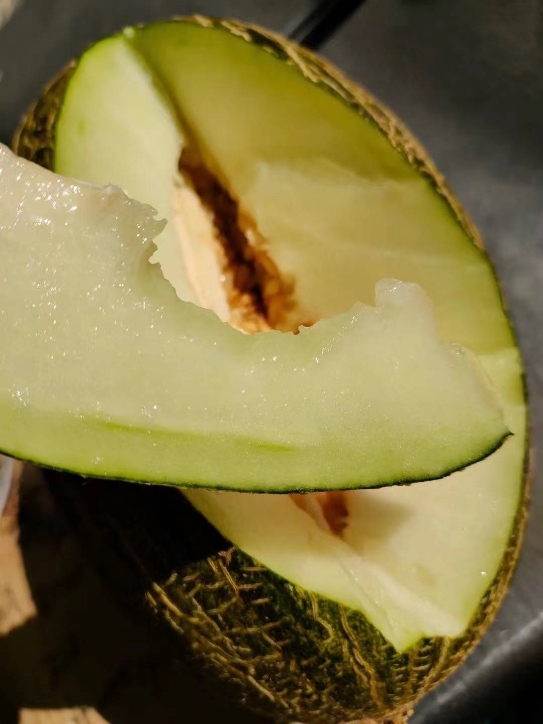 🌱它长得算不上清秀，但瓜不可貌相😍一刀下 配图2