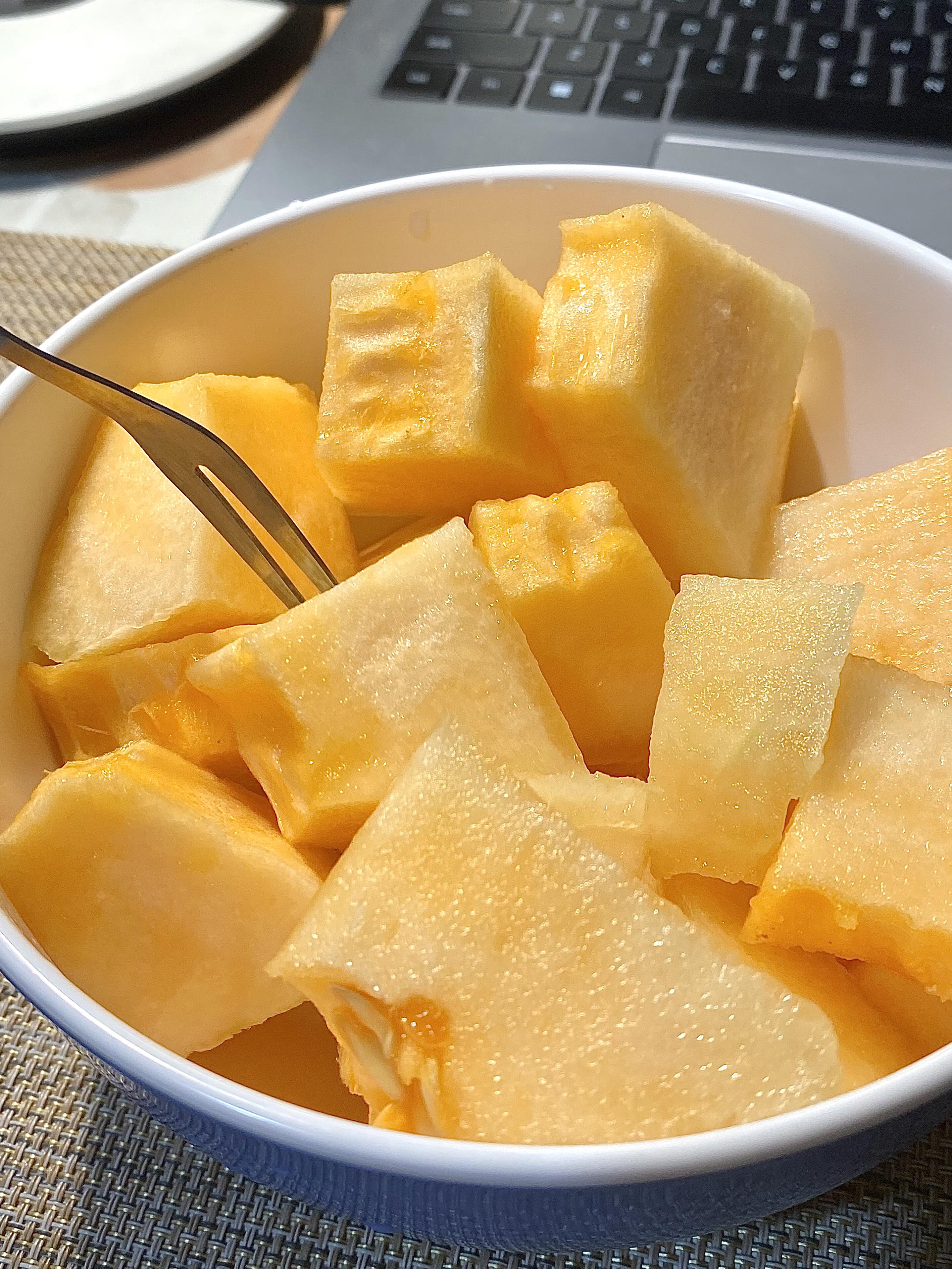 🍈 哈密瓜到货！🍈 纹路清晰像艺术品～切 配图1