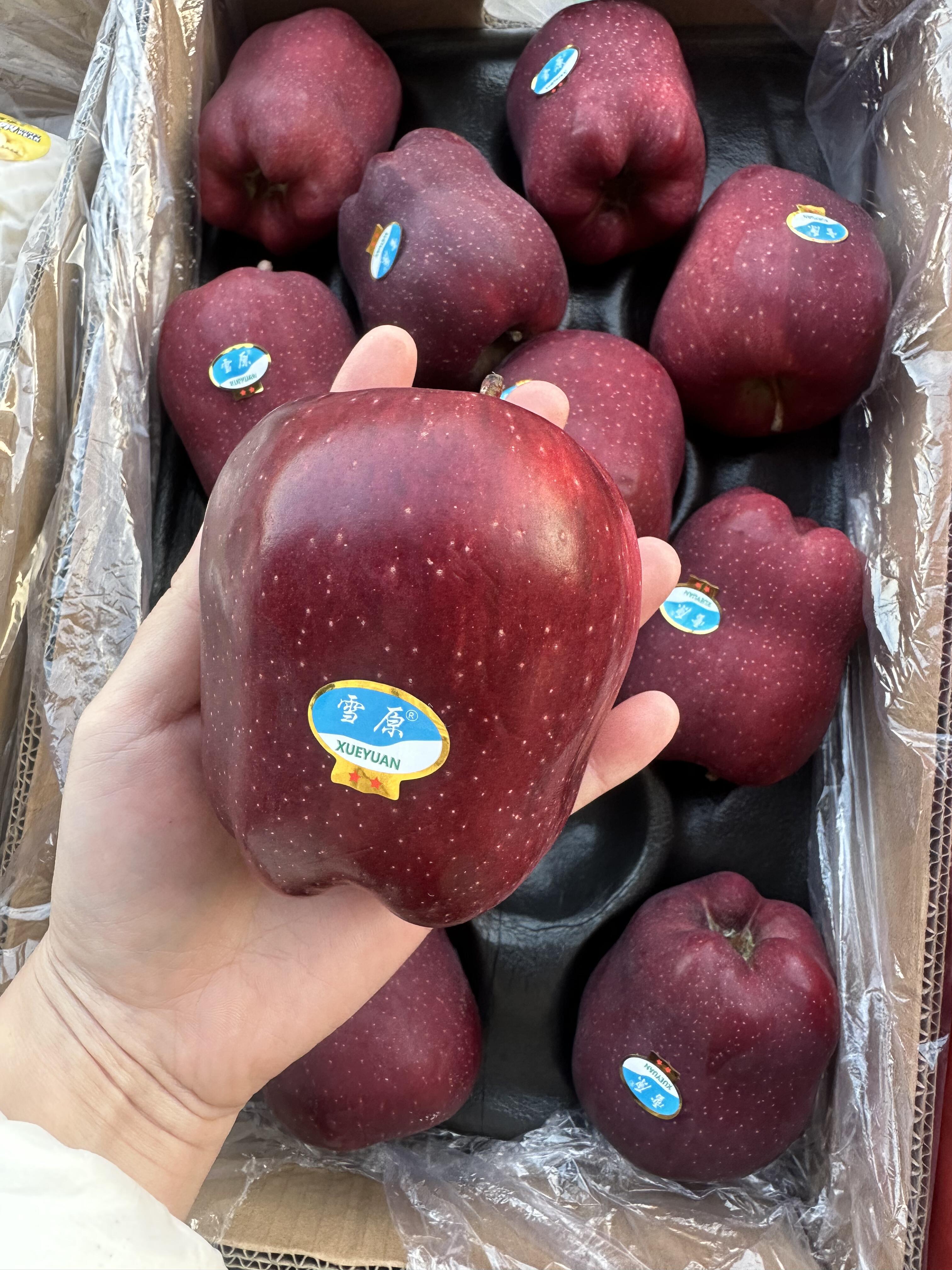 🍎 雪原花牛 到货啦雪原蛇果新鲜到货~  配图1