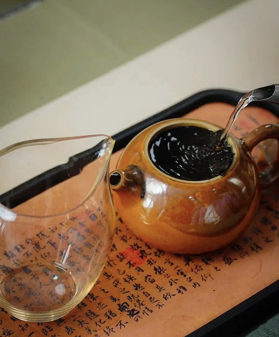 茶香四溢，茶韵悠长。我们的茶叶源自天然茶 配图2