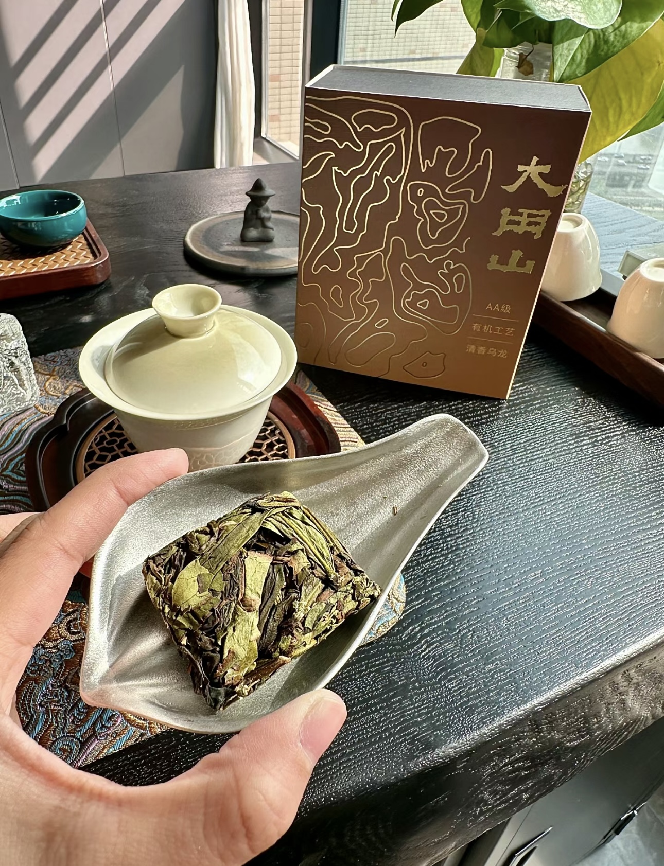 茶香醉人心，品质见真心。精选上等茶叶，用 配图1