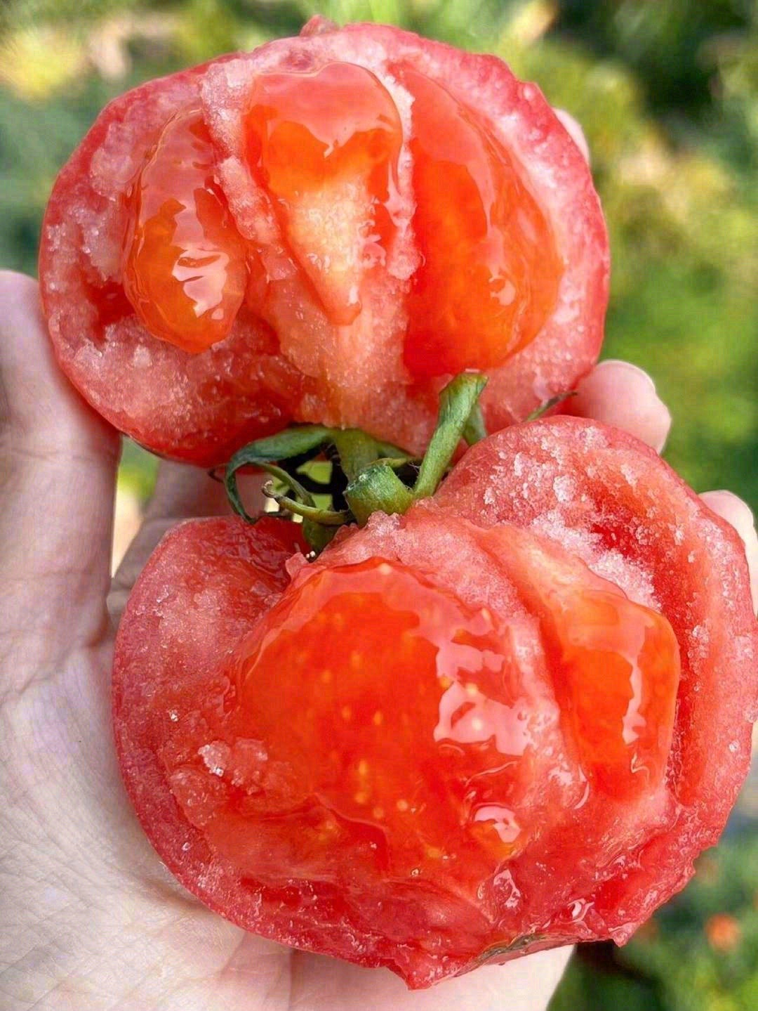😋细细品味，清香的汁水混着厚实沙粒感的果 配图3