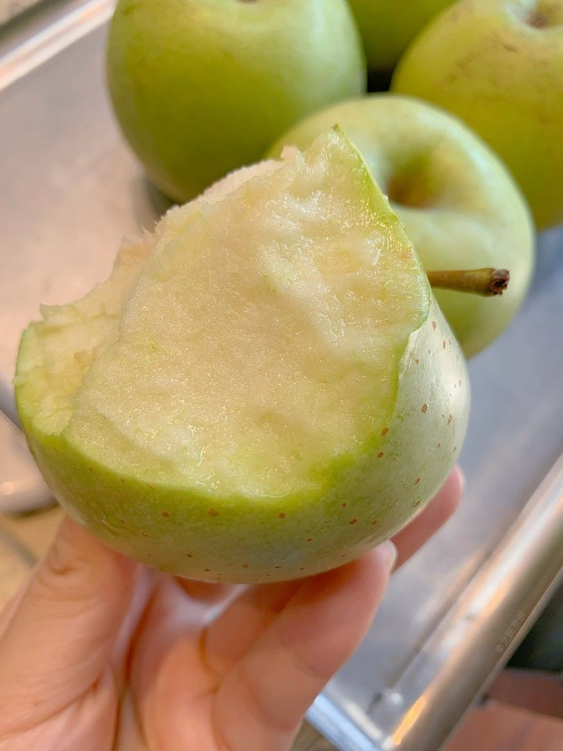 你吃了么？🙋秋天的第一个青苹果🍏。 自带 配图1