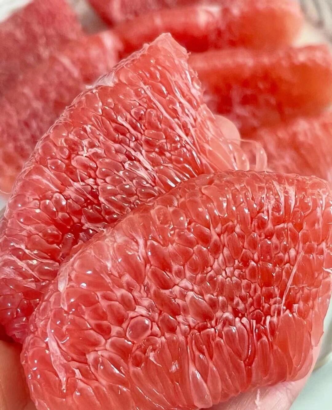生活很苦☀️ 柚子很甜‼️ 三红柚新鲜到 配图1