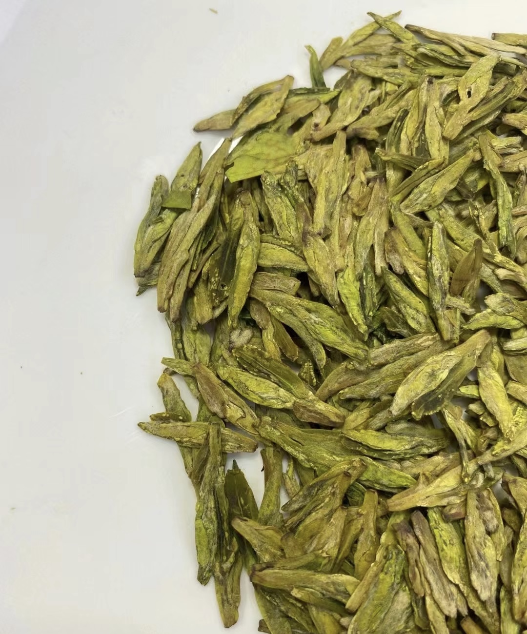 绿茶，是封存春日韵味的时间胶囊。一杯春茶 配图1