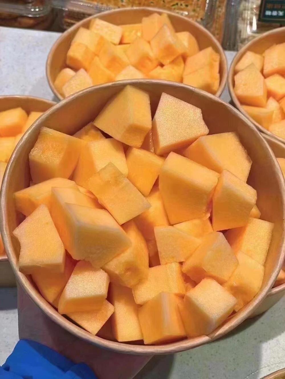 都知金蛋蜜瓜🍈比普通哈密瓜更脆更甜😋～  配图2