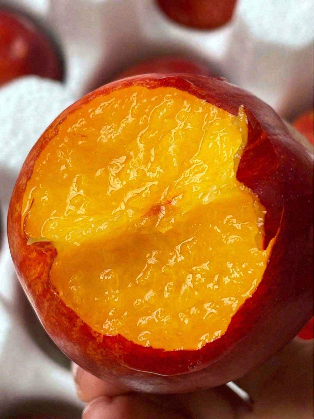 🍑外表美观诱人，口感甜润爽口💥 肉质似有 配图3