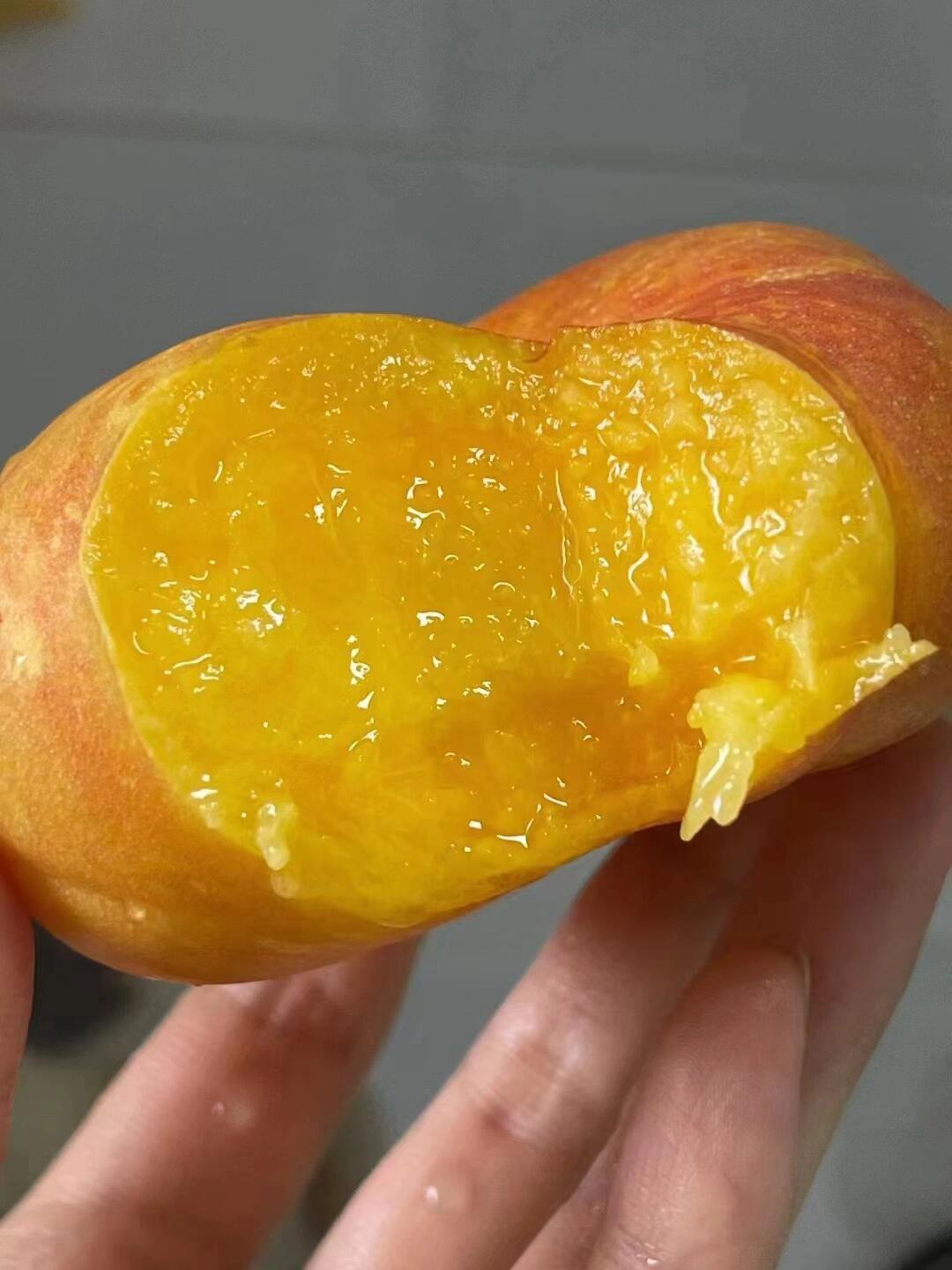 一口下去，快乐不就来了嘛🥰蒙阴黄油蟠桃， 配图2