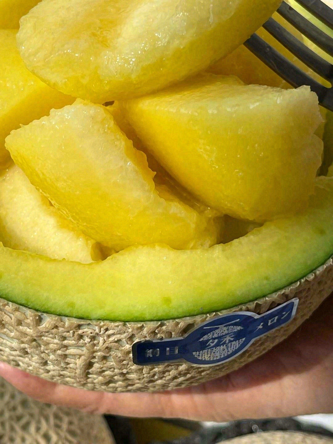 一藤只留一颗瓜🍈，一瓜甜蜜一个人💌 冰激 配图1