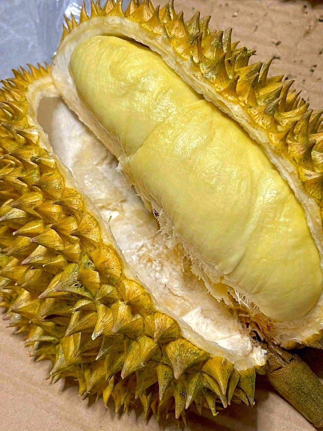 果实丝般光滑嫩黄?，仿佛盛开的花朵?；  配图3