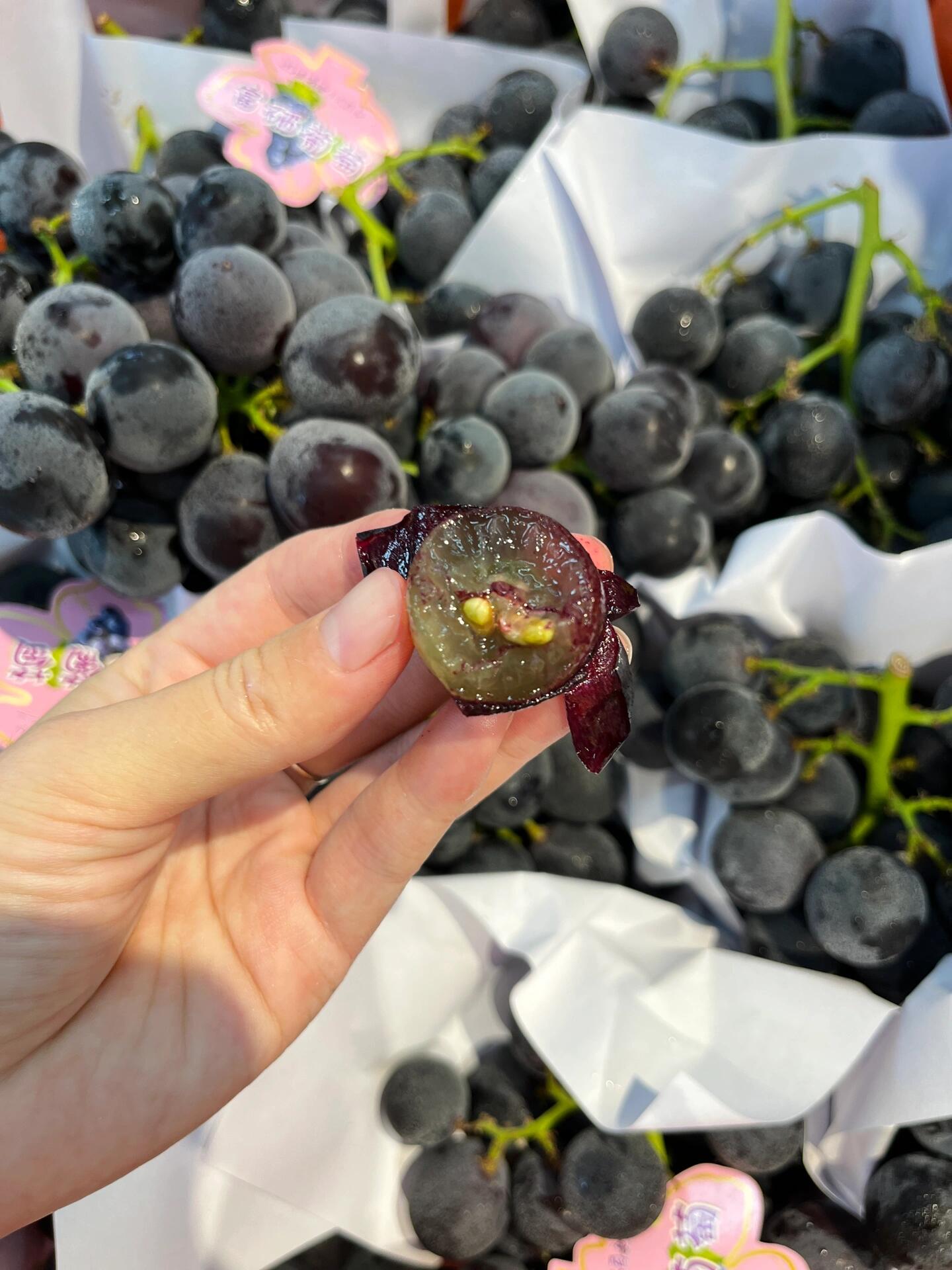 ❤️ 甜蜜推荐👉 巨峰葡萄🍇 一口一颗独 配图1