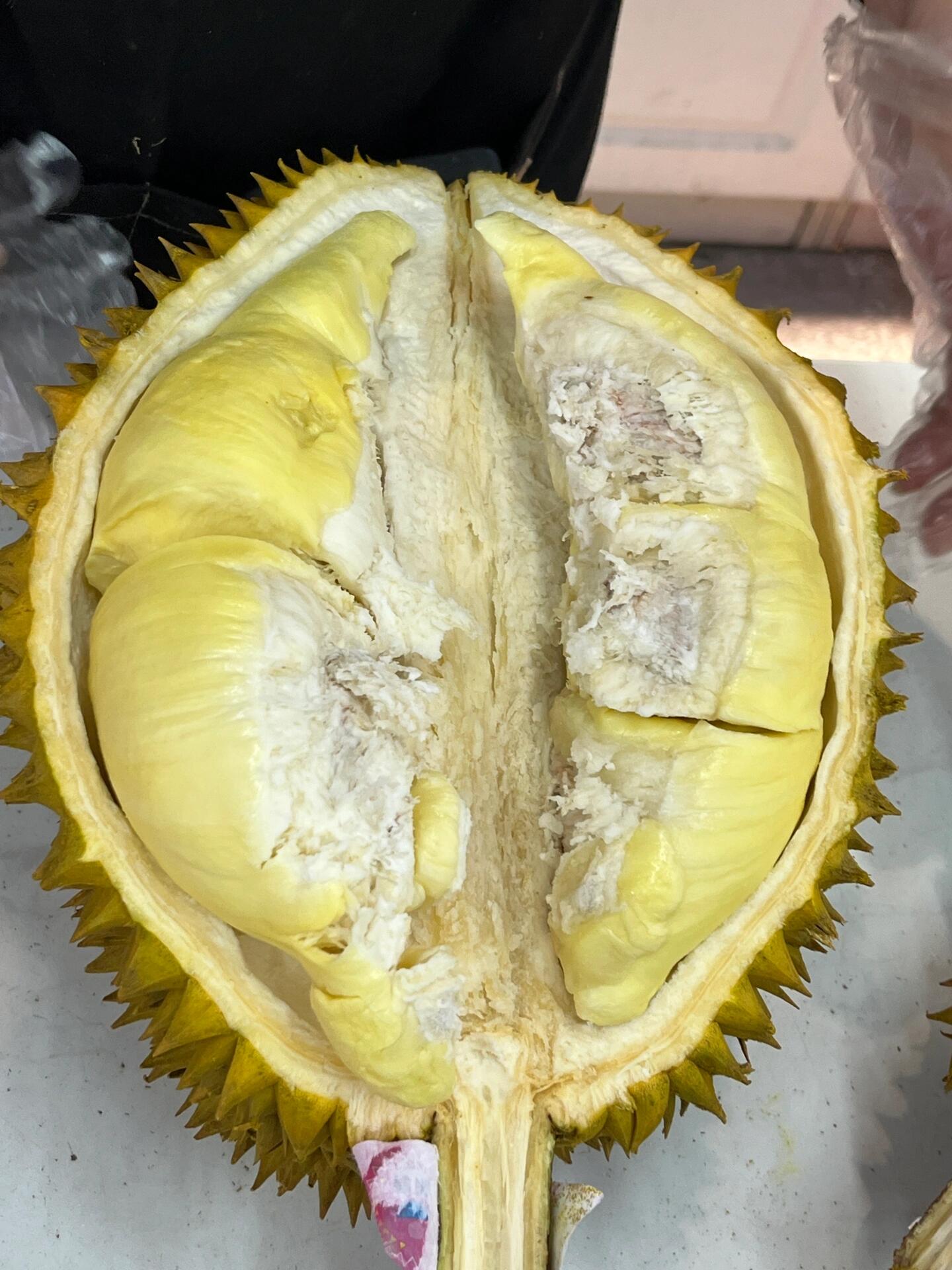 ☀️又是被榴莲包围的一天😋 想要吃好榴莲 配图2
