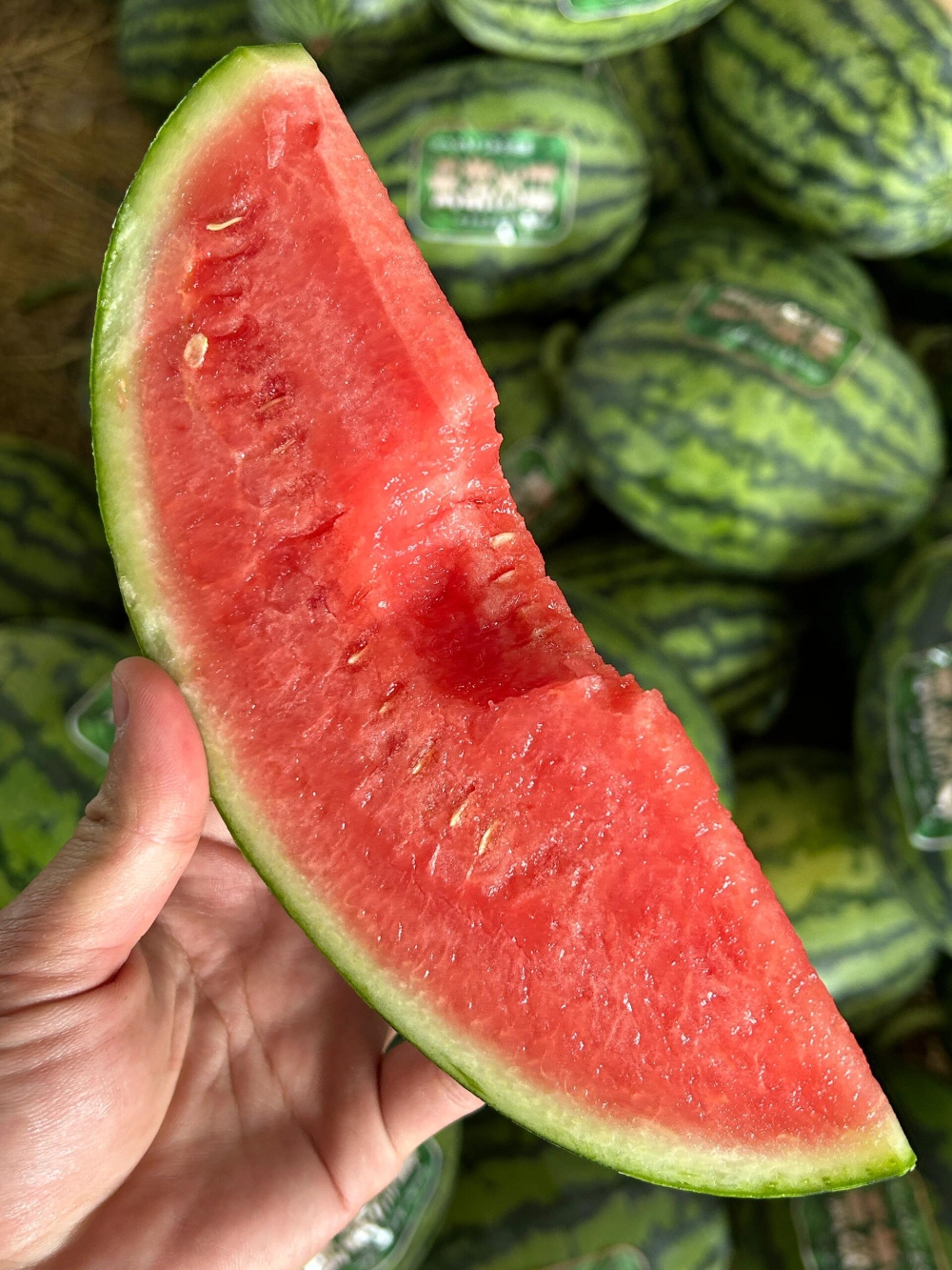 无论吃西瓜🍉还是会觉得甘美4k更出色～  配图2