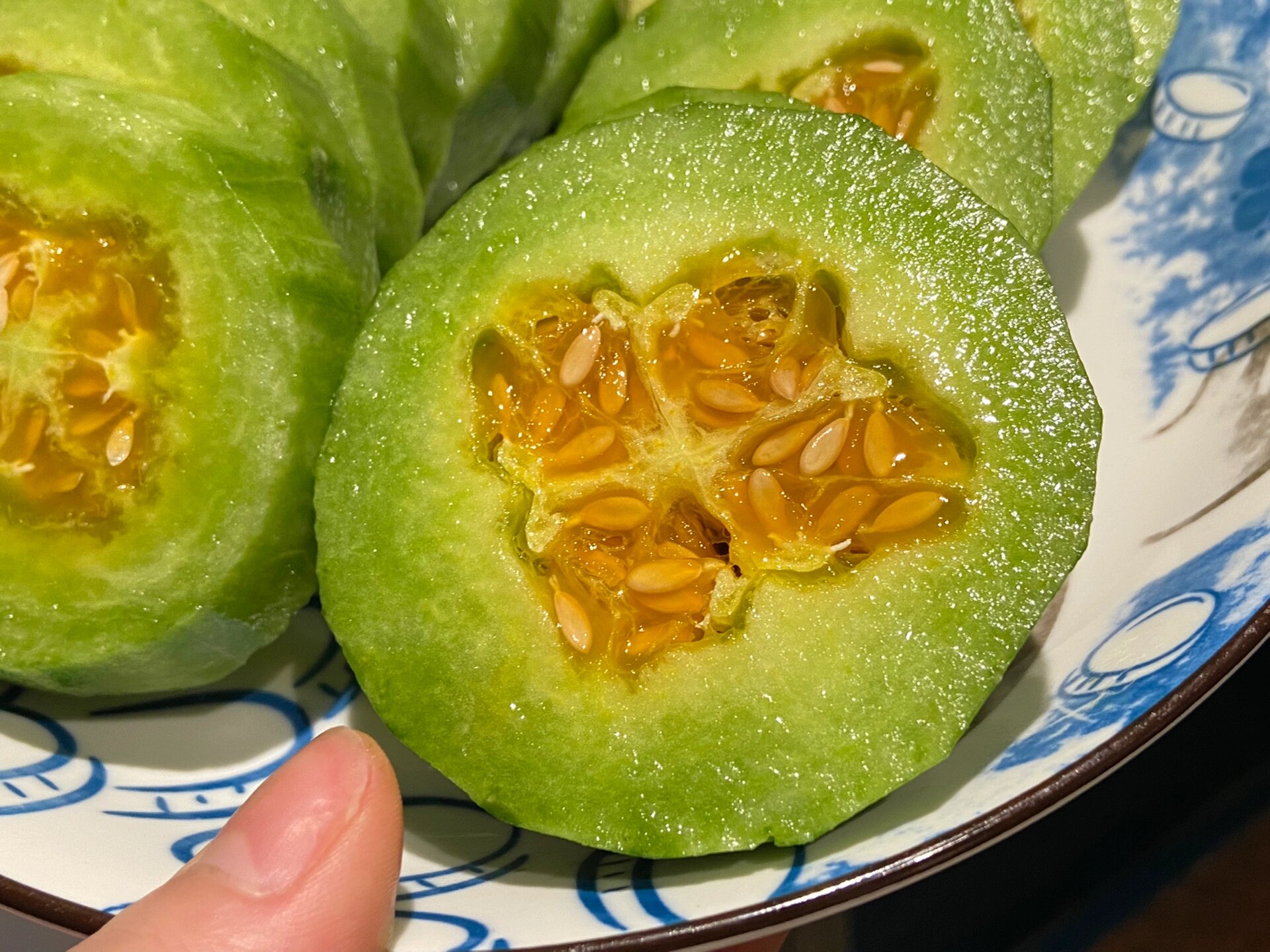 春天?的第一口羊角蜜你吃了吗?春天水果当 配图1