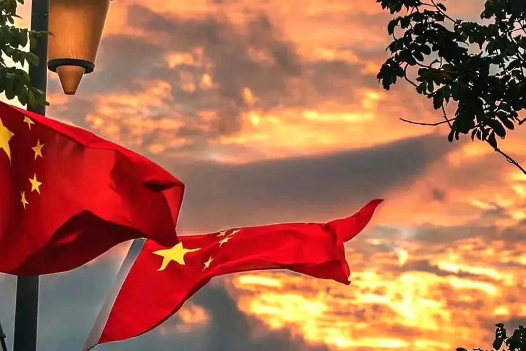 装修人文案库内部福利——《国庆节发圈配图 配图1