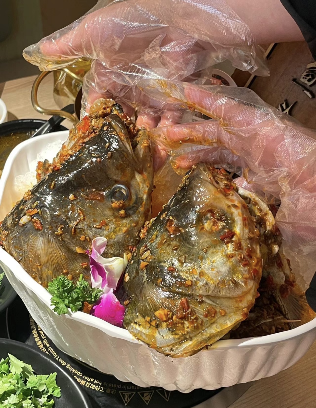 👀新鲜的大鱼头，满满的胶原蛋白👀！ 🥘搭 配图2