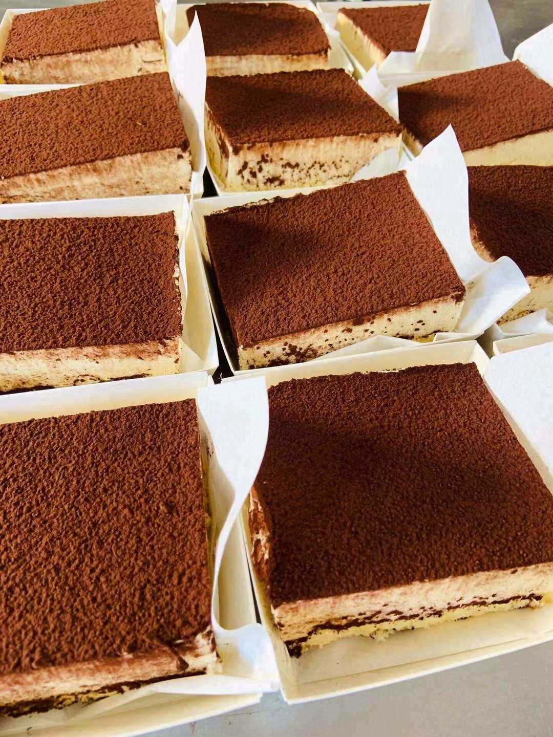 将☕️咖啡的苦、🥂酒的醇、🍫巧克力的馥郁 配图1