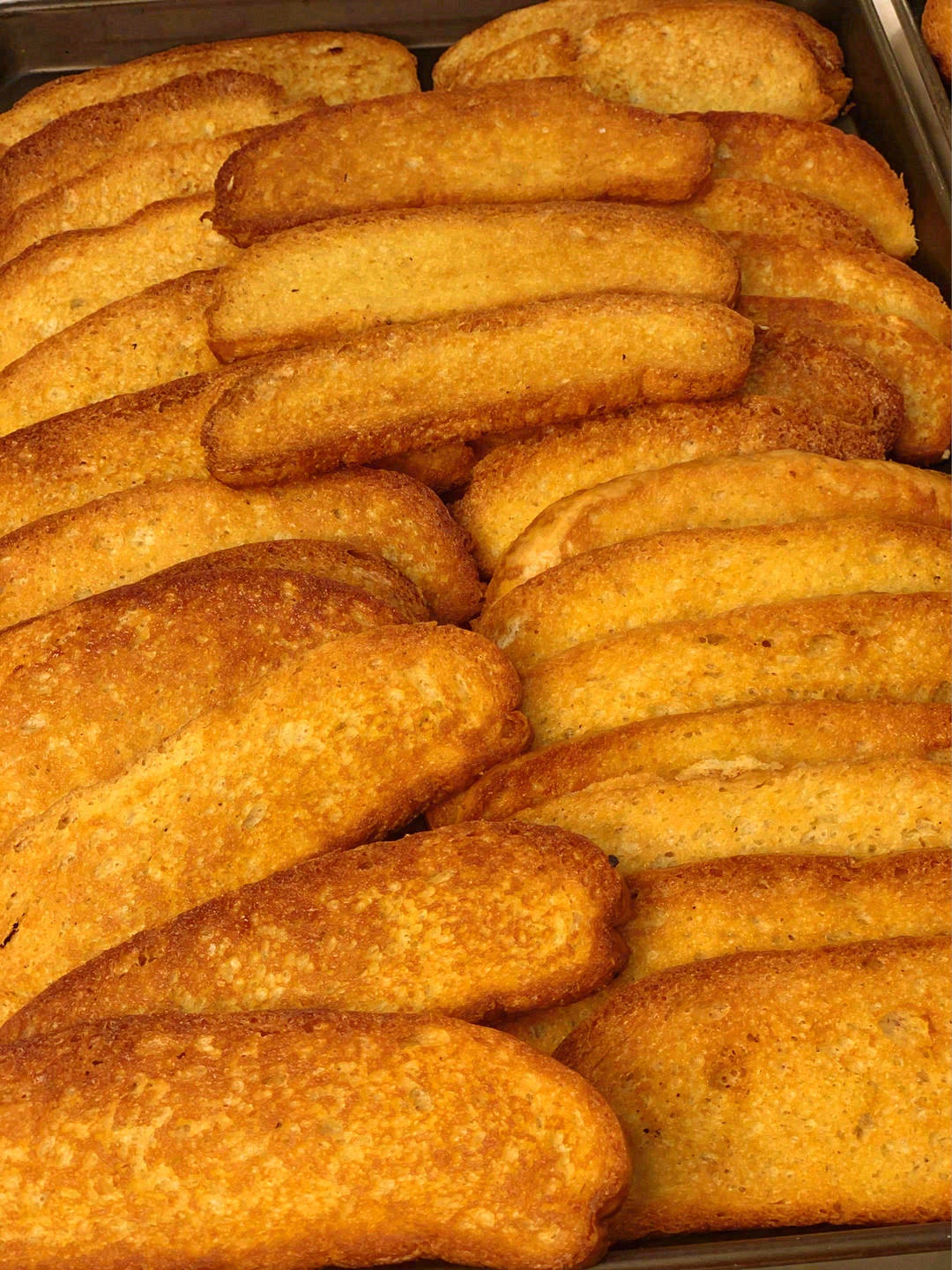 🍪焦黄色的酥化层，肉眼可见的孔隙分明就是 配图1
