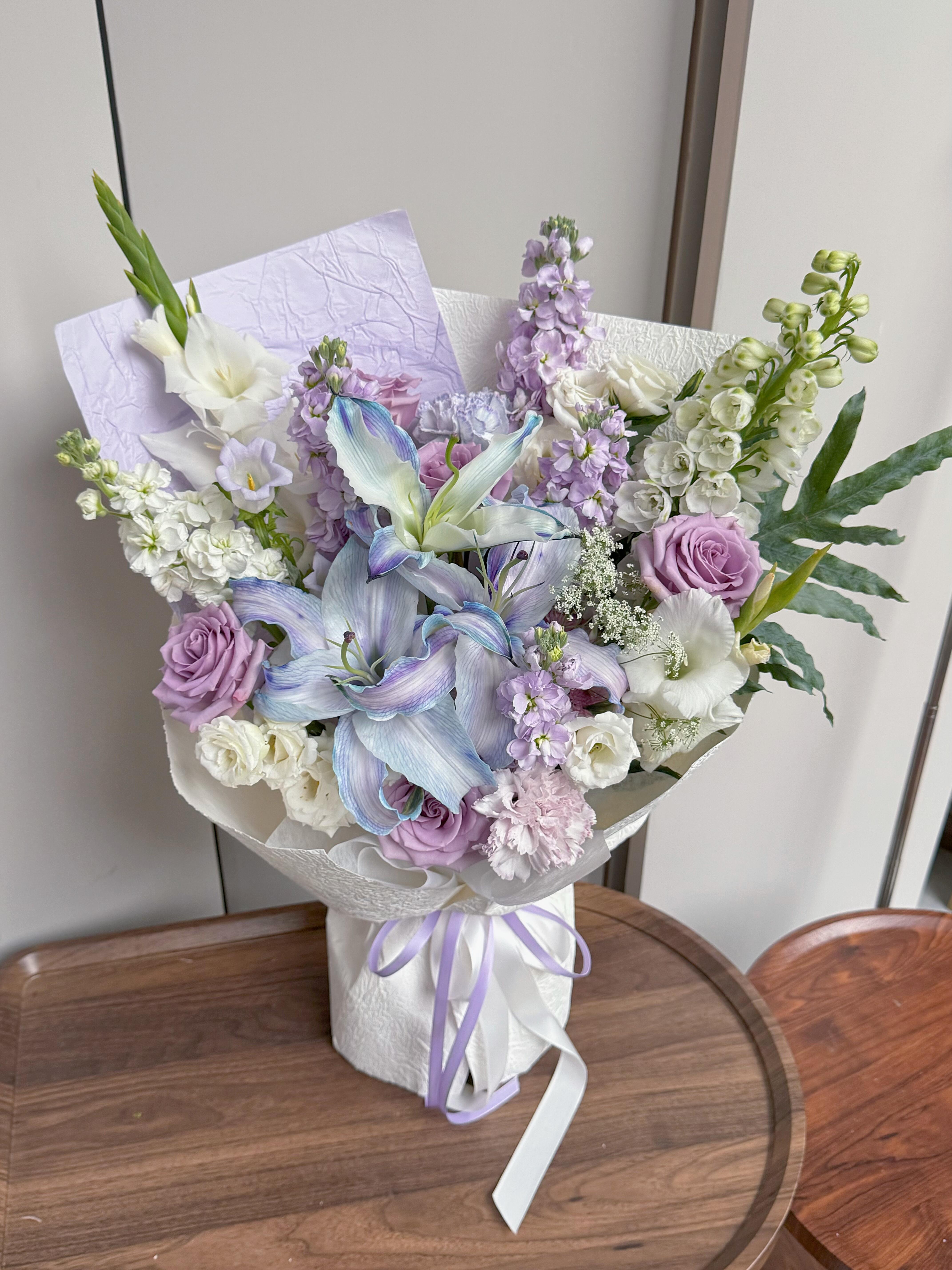 百合混搭花束💐 与花为伴 🌸与自己和解  配图2