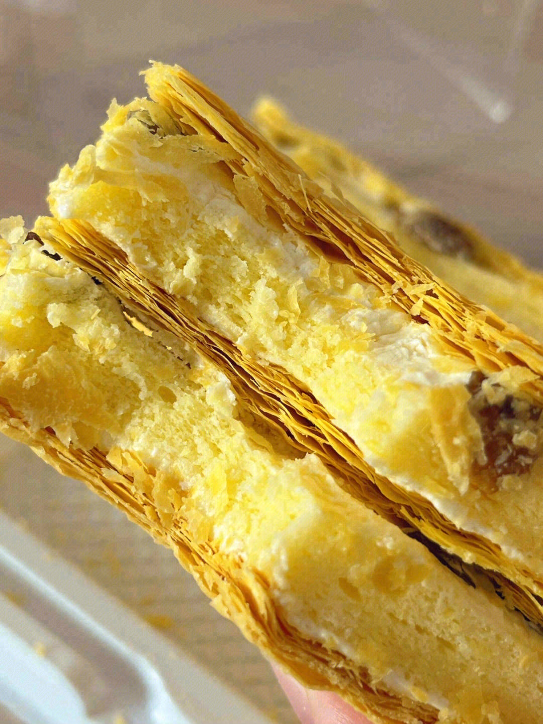 🧈“拿破仑蛋糕”不但使用了繁杂的起酥工艺 配图2