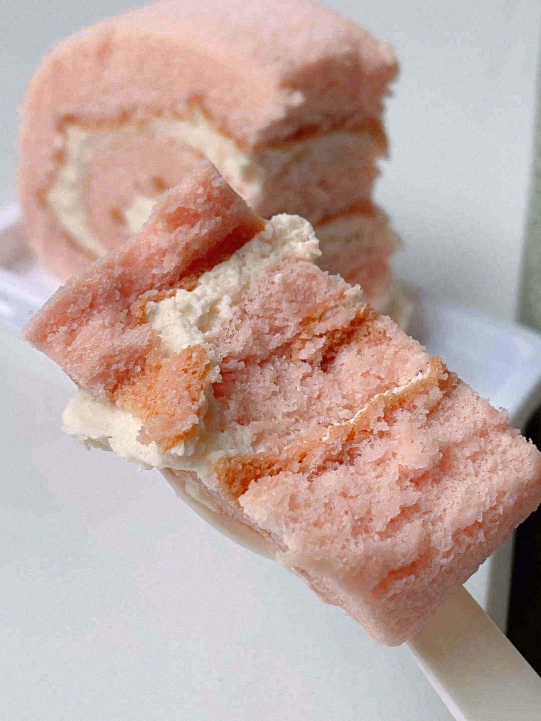 🍑蜜桃奶油蛋糕卷🍰 绵软细腻的蛋糕搭配蜜 配图2