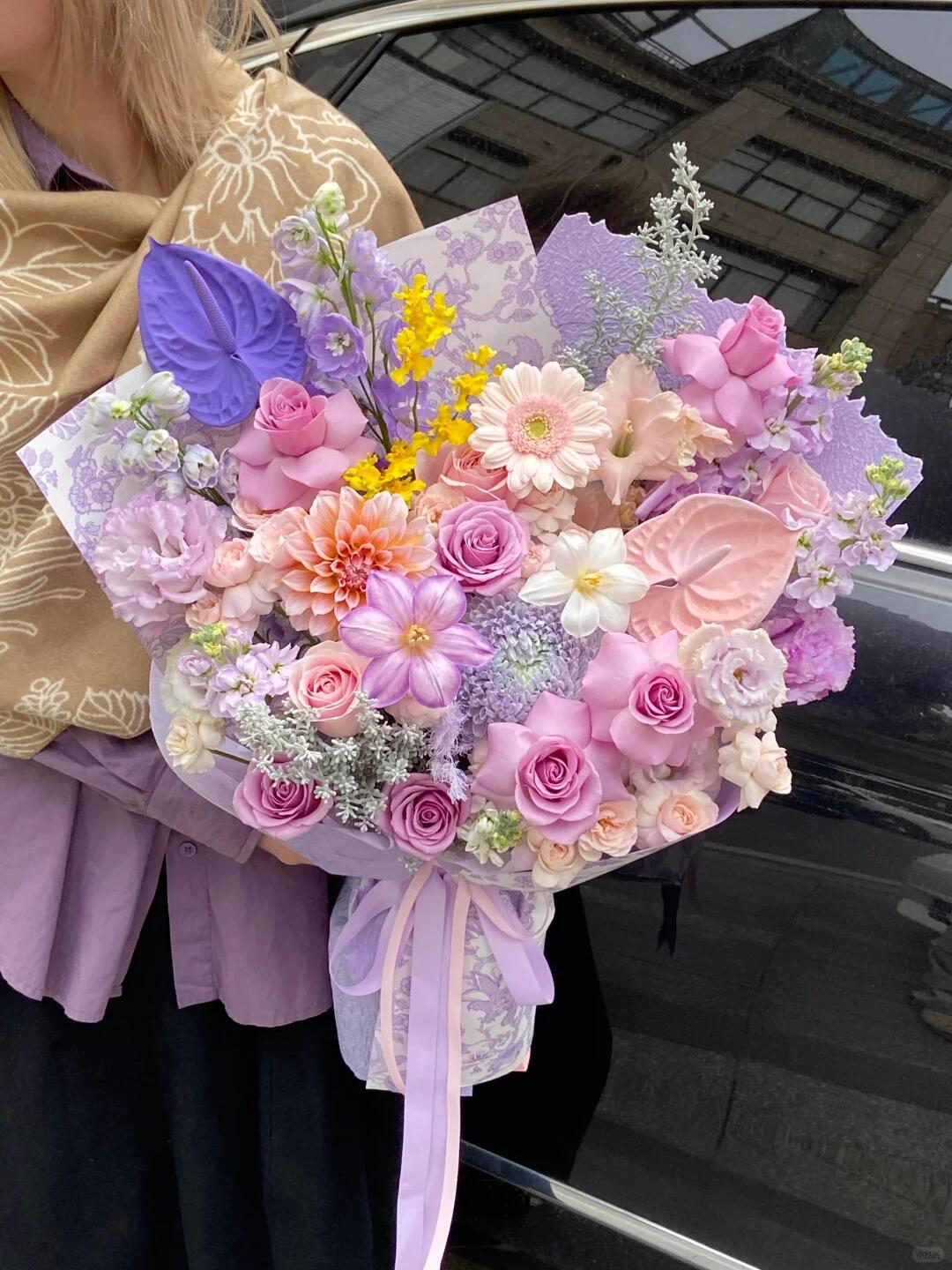 粉紫色系混搭💜🌸 把温柔与浪漫揉进花里  配图2