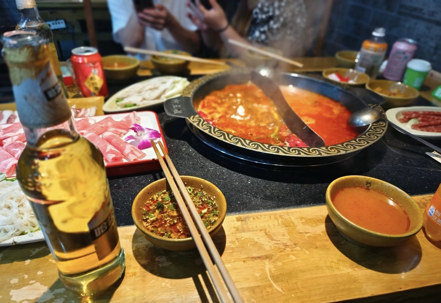 日子要过好，火锅要吃饱啥都可以放下，筷子 配图3