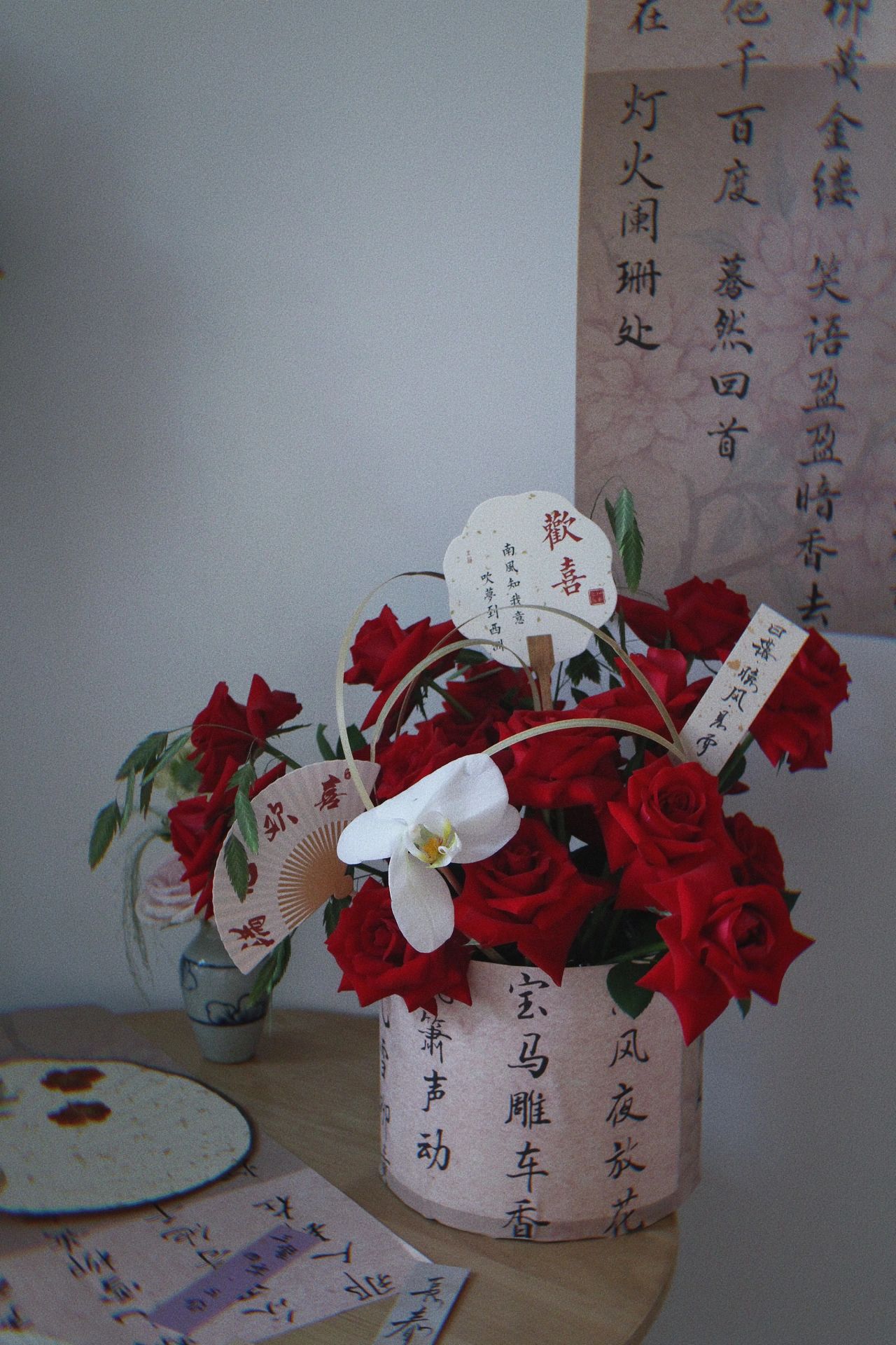 鲜花抱抱桶 国风桶与👀鲜花融合 真的是体 配图2