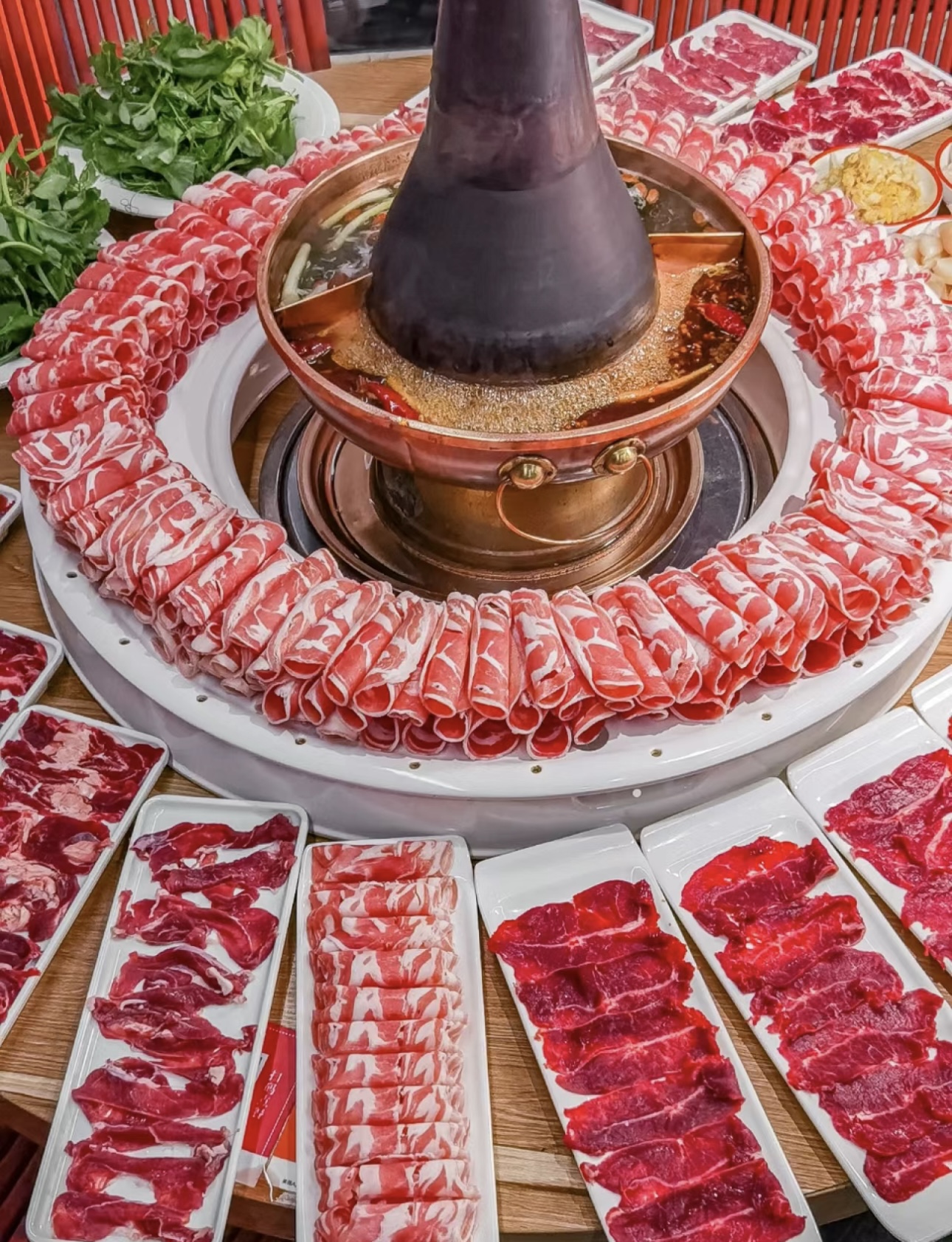 内蒙古肥羊火锅，精选肥羊，鲜嫩多汁。香辣 配图1