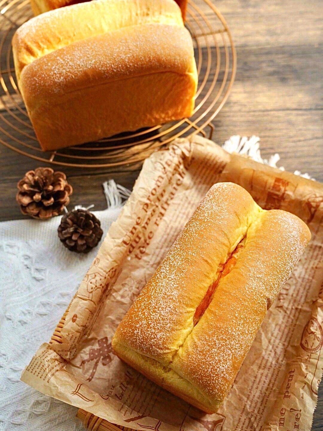 🎃南瓜吐司一点点南瓜的味道🍞 软软糯糯， 配图1