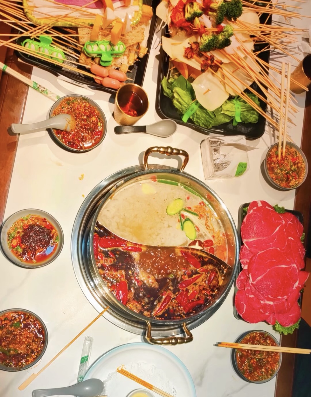 做火锅能征服人心的一定不是价格而是品质， 配图1