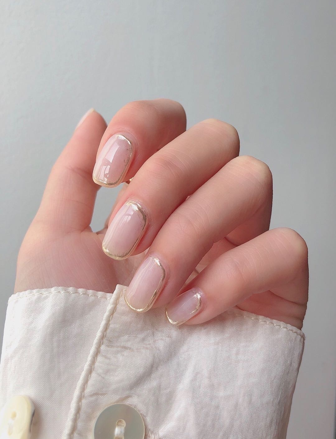 #今日份美甲# 简约干净温柔至极 上手就 配图3