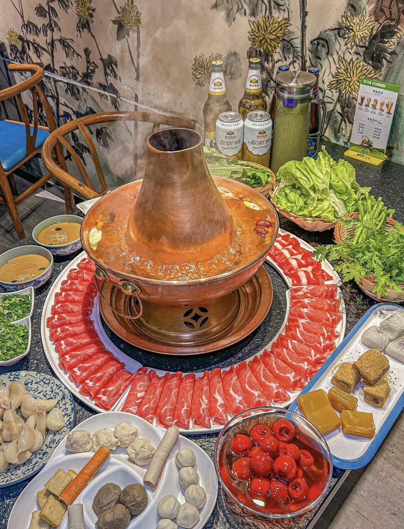 老北京火锅，传统风味，铜锅炭火，清汤涮肉 配图1