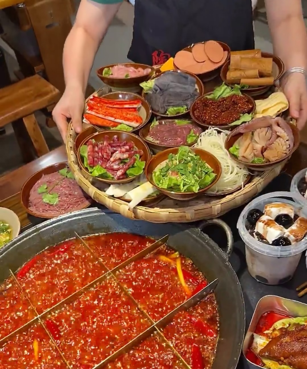 热情的火锅，温暖你的心！⑤新鲜的食材，加 配图2
