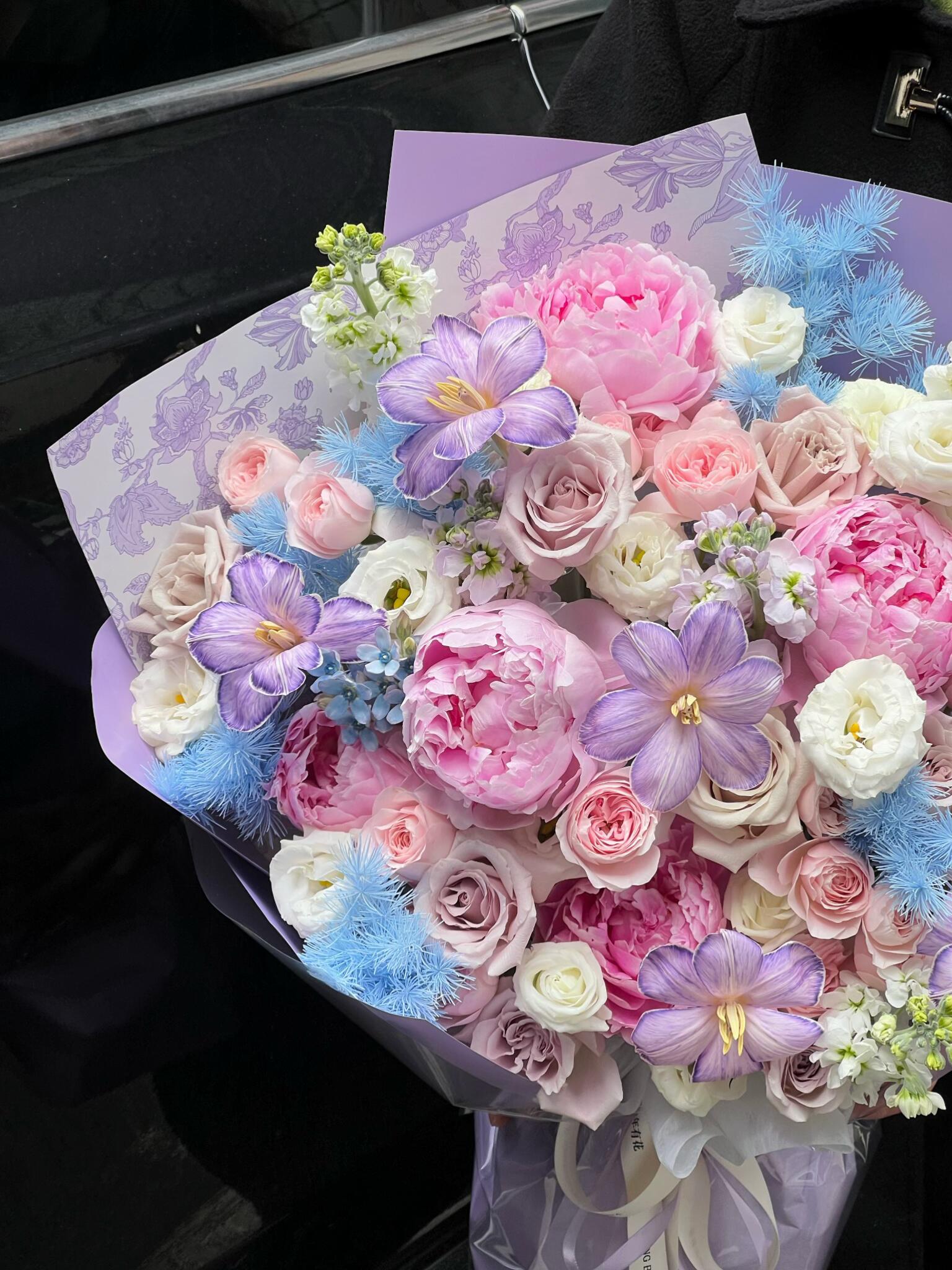 芍药正当季🌸 沙拉芍药混搭花束💐 超级大 配图3