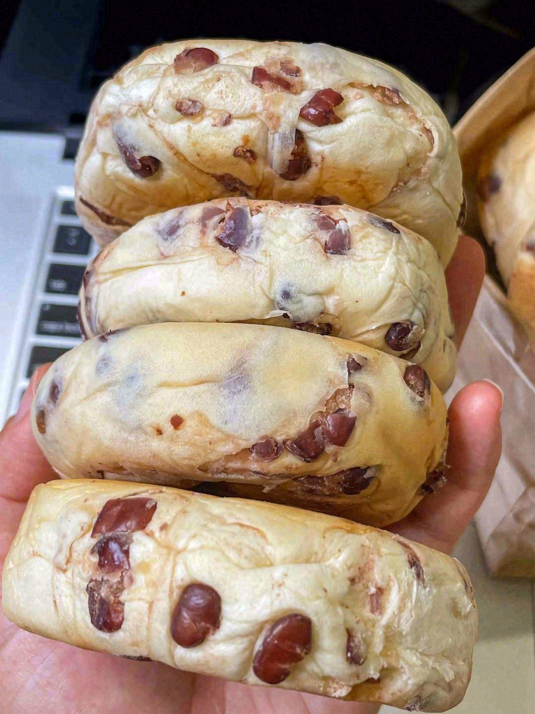 🫘红豆乳酪包红豆超级多，西饼软软的🍞，里 配图3