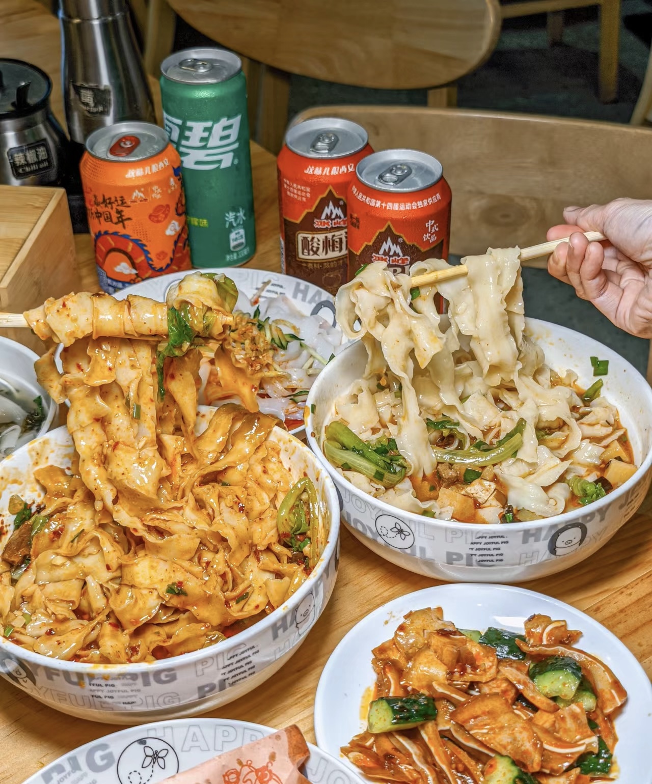 美味面馆开门啦！手工面条劲道爽滑，特色汤 配图1