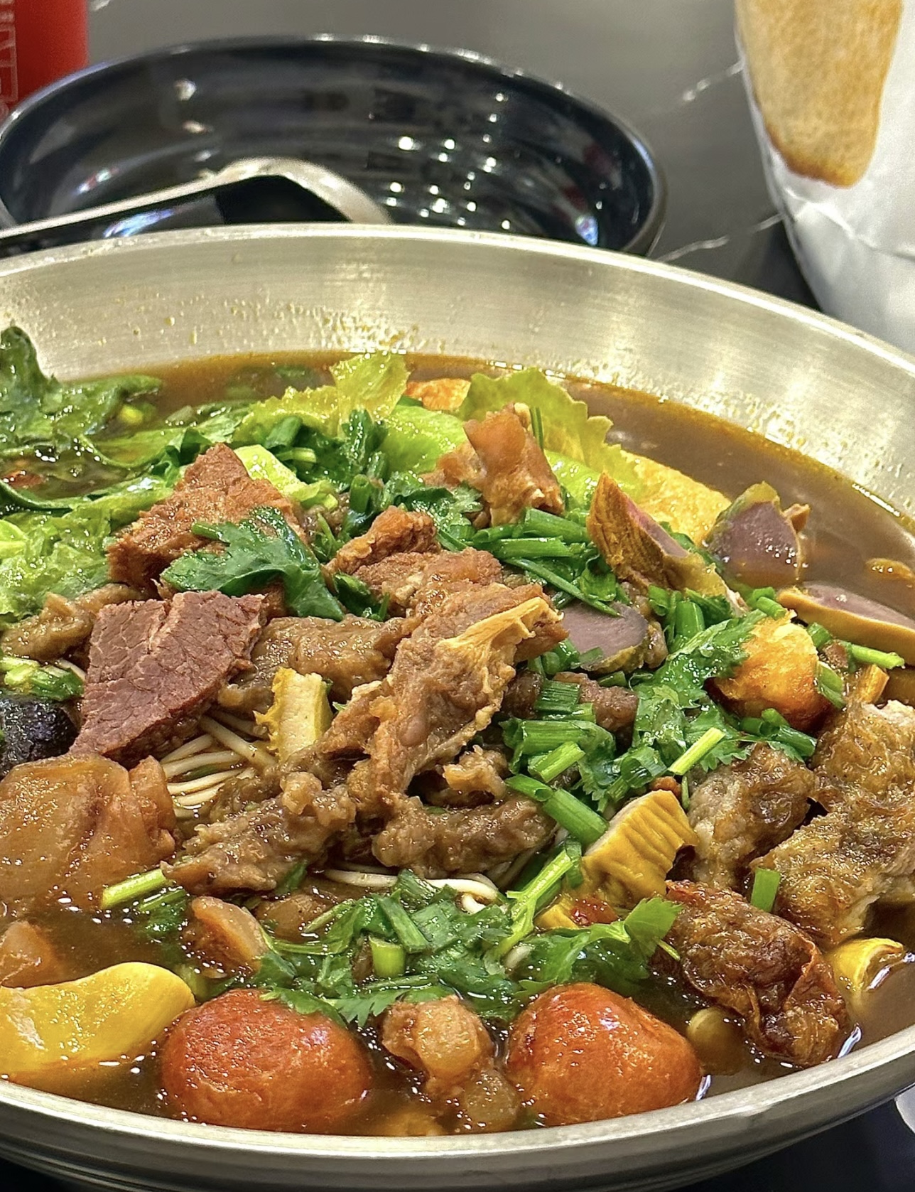 热气腾腾的牛肉面，是生活中的小确幸，那牛 配图2