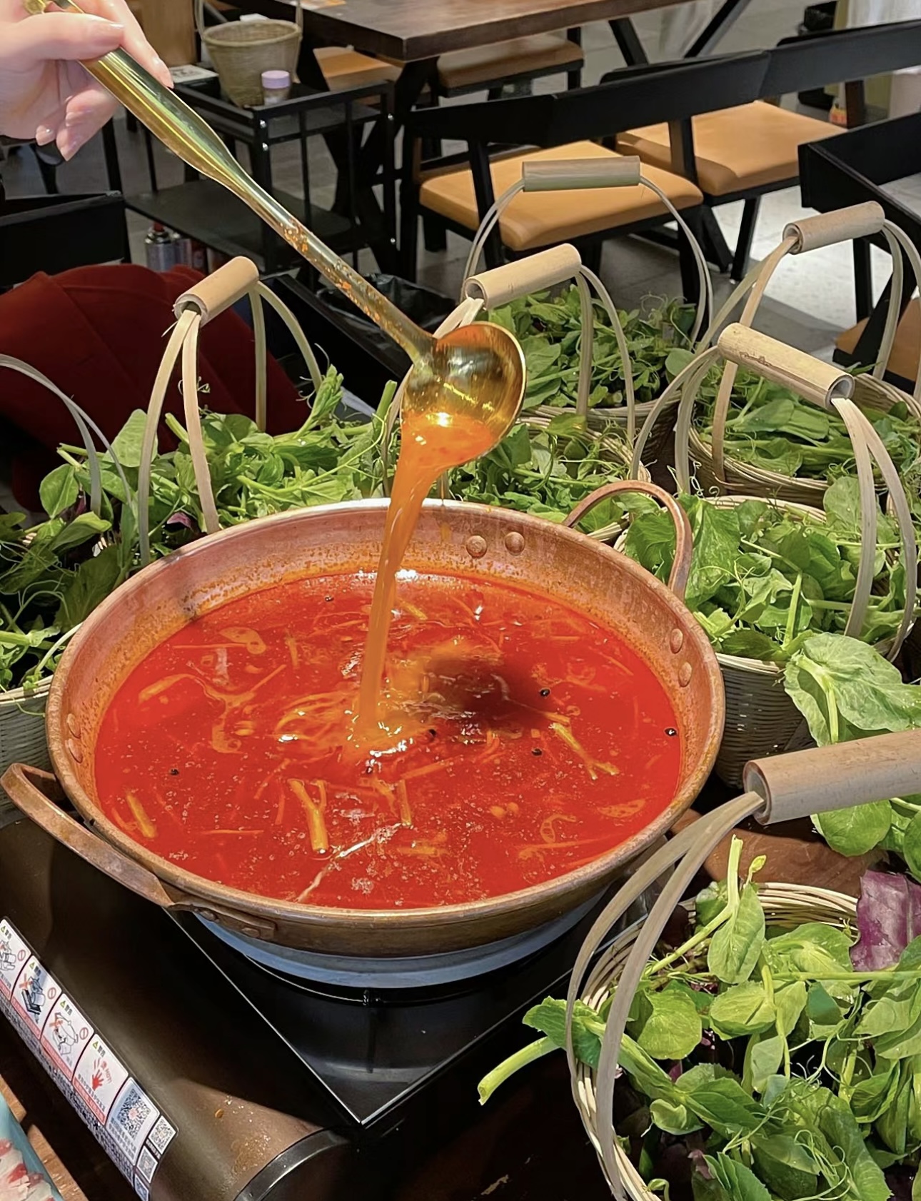 酸汤牛肉火锅，酸辣爽口好滋味。牛肉鲜嫩多 配图3