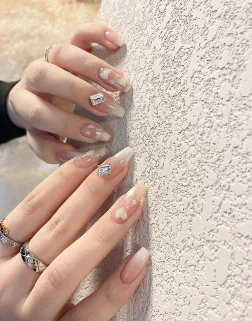 🌙*· 。* 指尖温柔的女孩💫. 。˚‧ 配图3