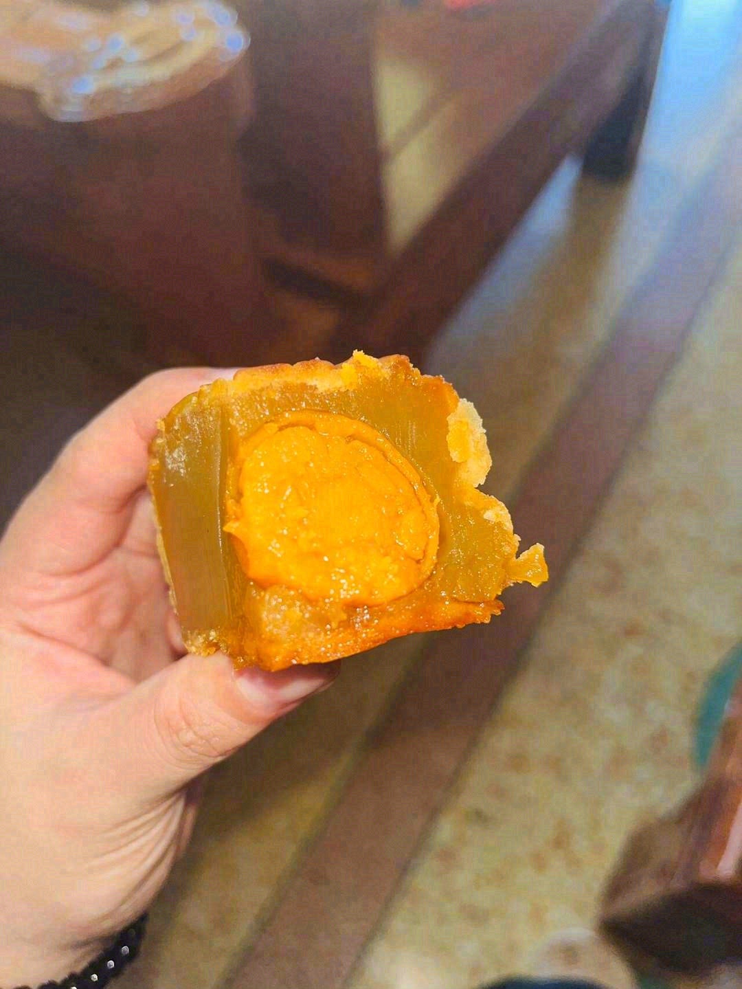 🌟香甜的白莲蓉搭配醇厚的蛋黄🥚 甜而不腻 配图1