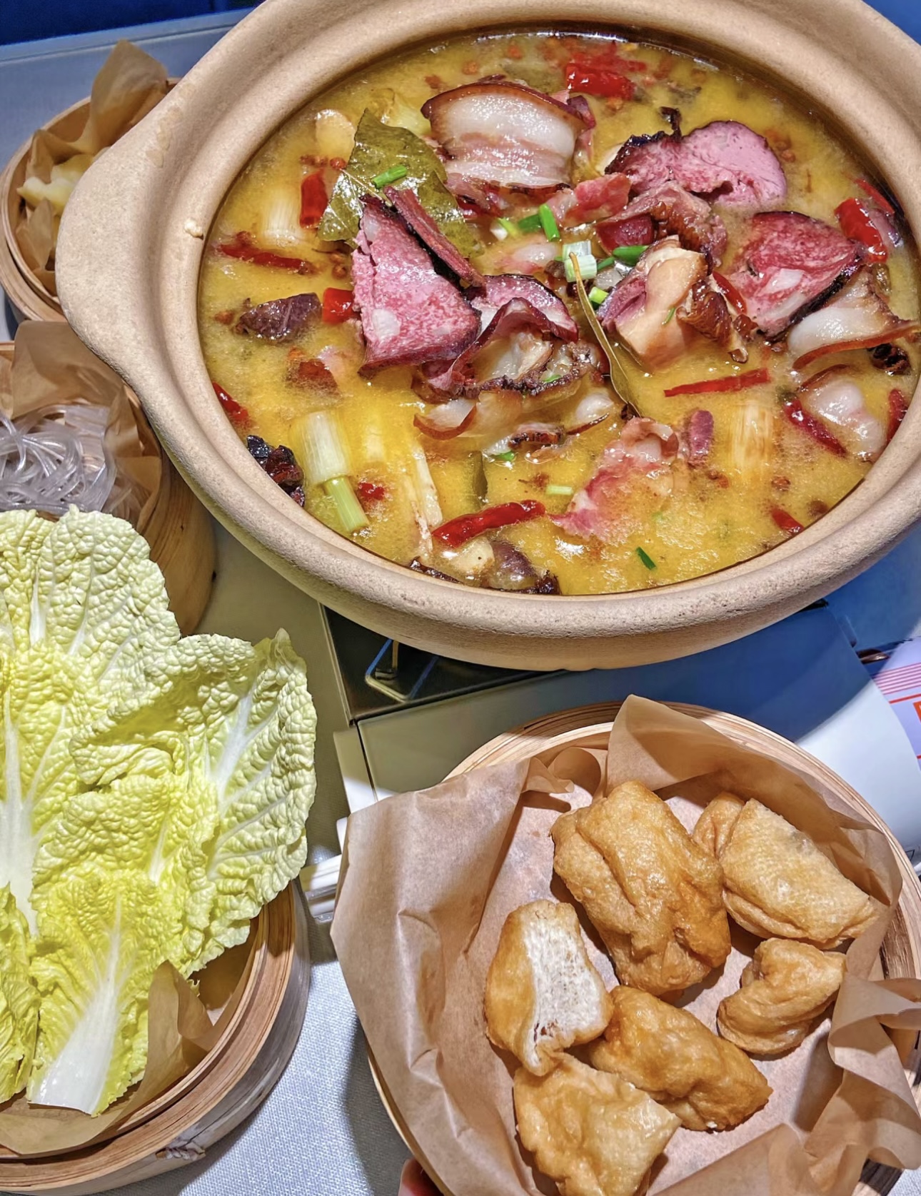 湘潭腊味火锅，是湘潭美食版图中一颗璀璨的 配图3