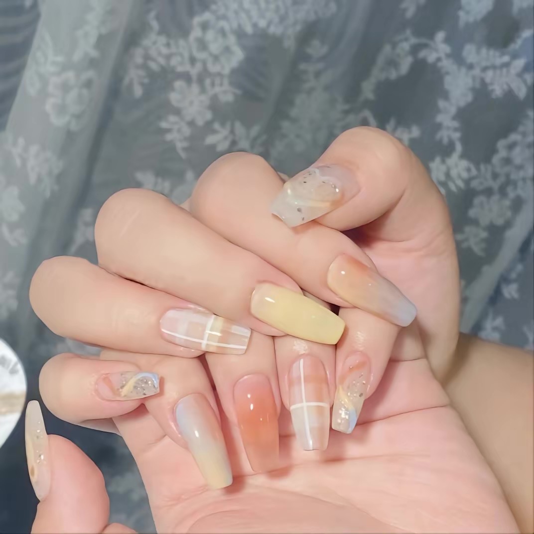 * ੈ✩‧₊˚ 🌤𓏸𓈒𓂂 ᗰEIᒍIA  配图1