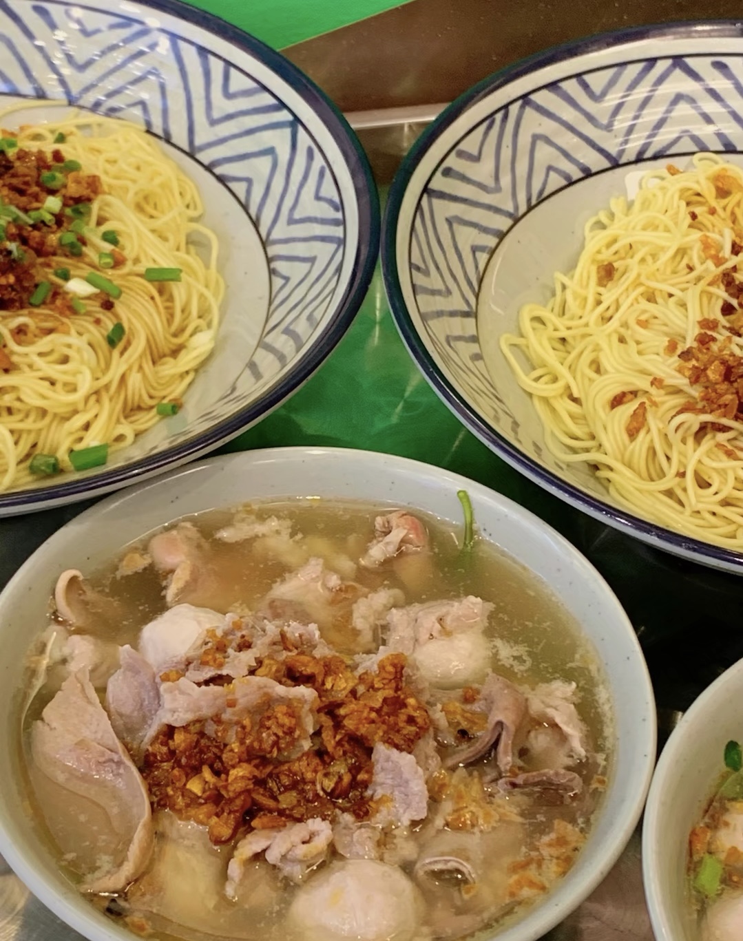 “老板，来一份腌面和肉丸汤”一城一味，一 配图2