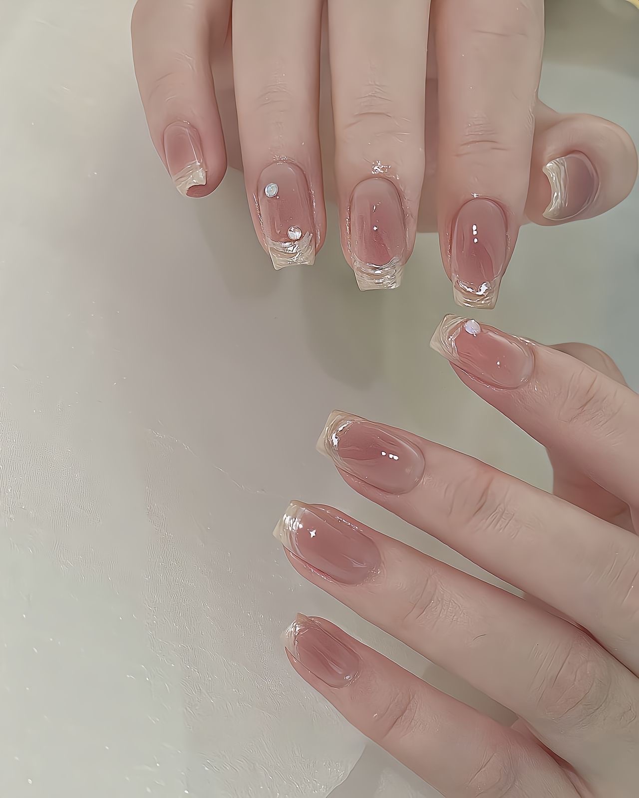 🌙˚₊‧ ˚₊‧✩是一眼就心动的美甲吖  配图2