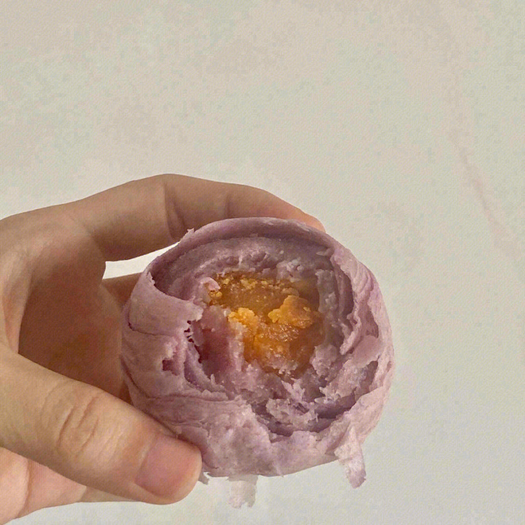 👆这个颜值爆表又好吃到爆的麻薯香芋酥 🥞 配图1