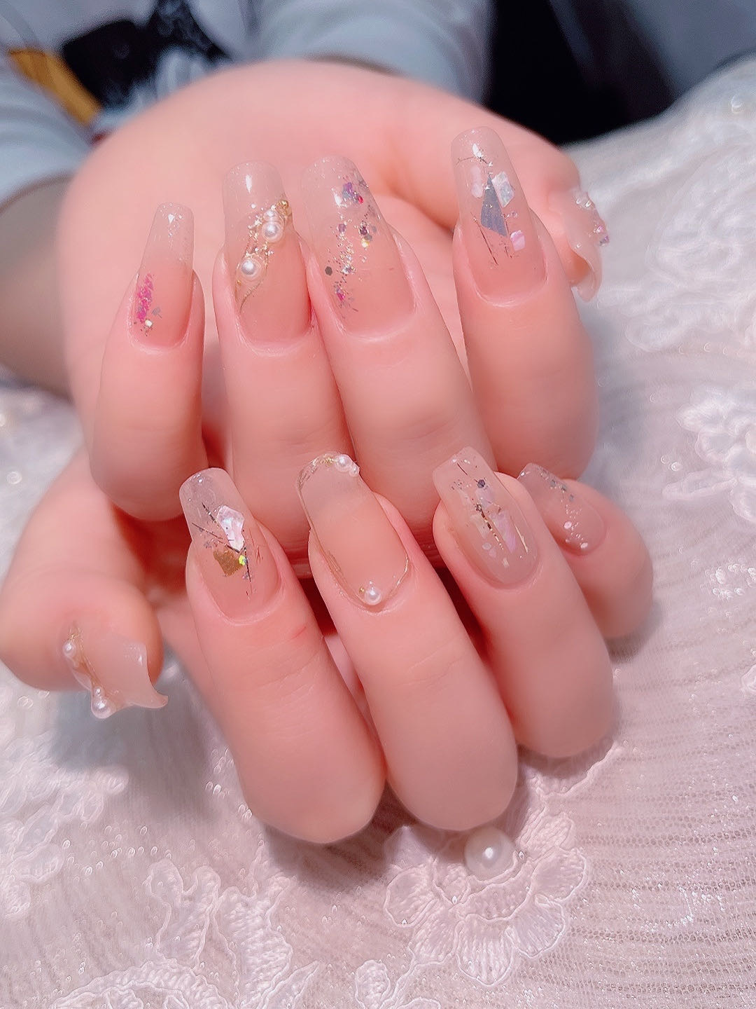 #今日份美甲# 色彩精致渲染 指尖璀璨闪 配图3