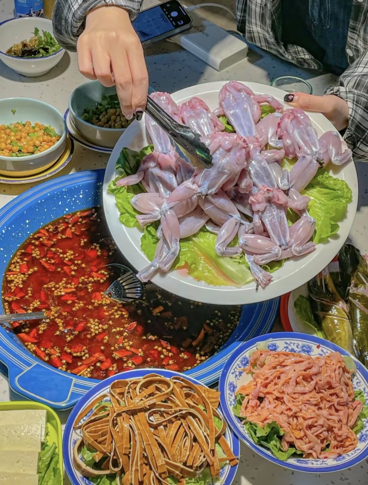 美蛙火锅，独特的味道，无法抗拒的美味！美 配图3